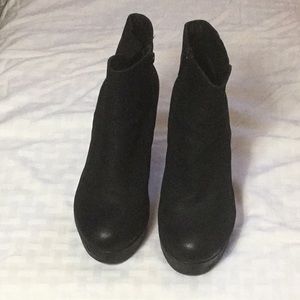 Steve Madden suede bootie